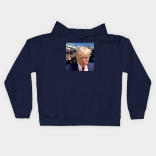 Trump Mugshot / Four Seasons Total Landscaping Kids Hoodie